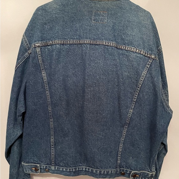 Vintage Benetton Jean Jacket. - Picture 3 of 11